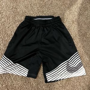 Nike basketball shorts, size small